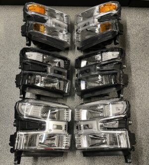 19-22 Chevy Silverado 1500 Black Chrome Clear Amber Headlights