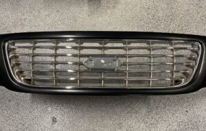 Front Primed Grill Grille for 99-03 Ford F150 F-150 Lightning Truck