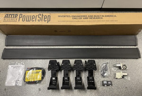 Amp Power Step Running Board Steps 14-18 SILVERADO/SIERRA 1500/15-C 2500/3500 GAS CREW/DOUBLE CAB PLUG & PLAY - Image 2