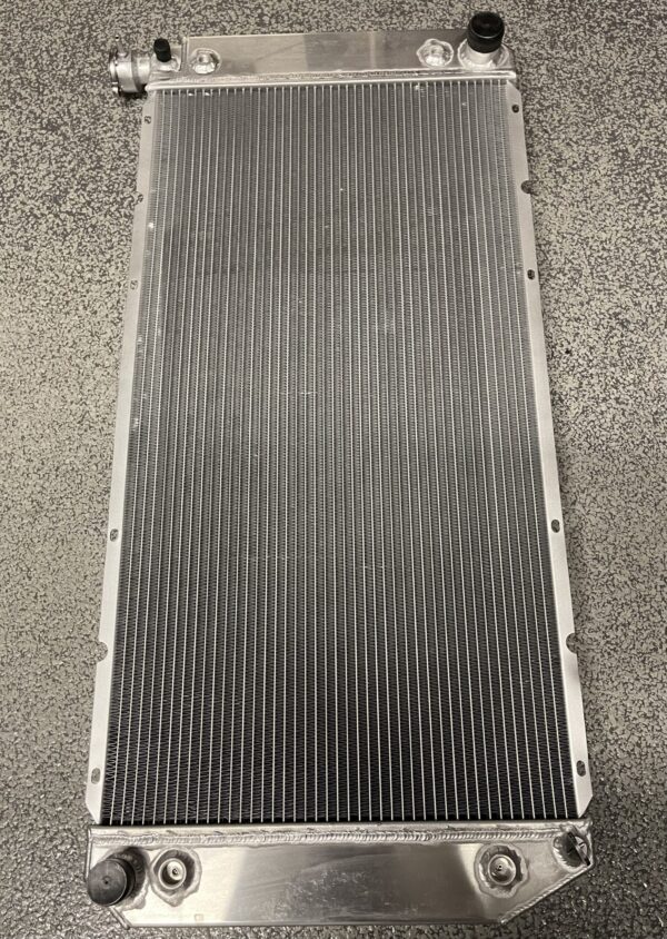 Excellent Aluminum 34inches Wide 3 Row Radiator for 88-98 Chevy GMC OBS 1500 Trucks - Image 4