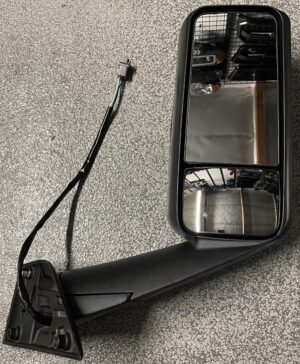18-21 Freightliner Cascadia Left or Right Side View Mirror w/ Glass