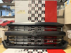 OEM Z71 Offroad Grill Grille Black Paintable - 16-19 Chevy Silverado